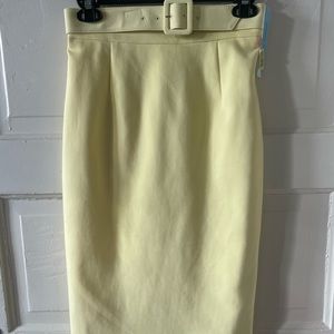 Antonio Melani Yellow Pencil Skirt. MATCHING BLAZER IN CLOSET. Size 2. NWT